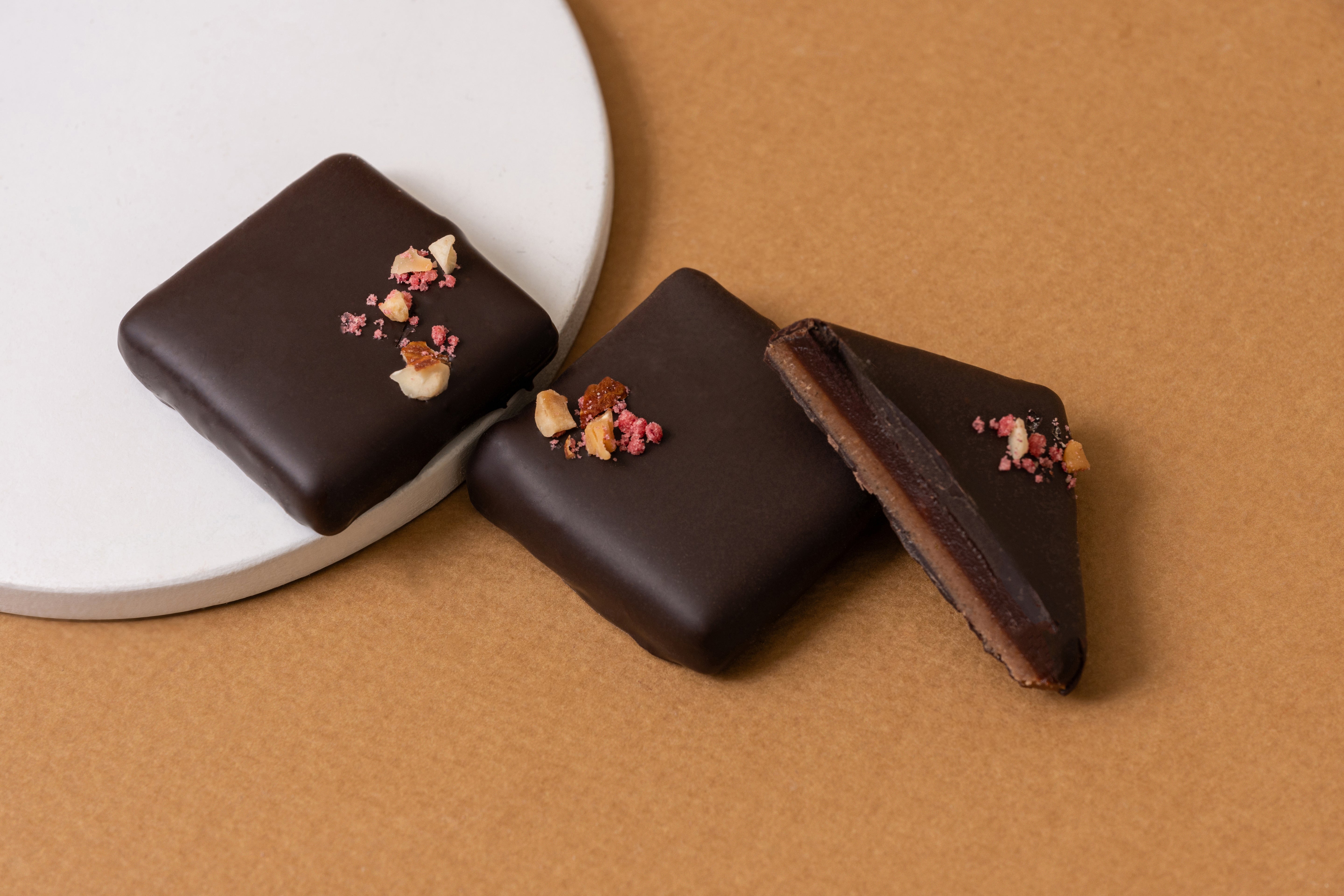 Milk Raspberry Ganache & Almond Praline